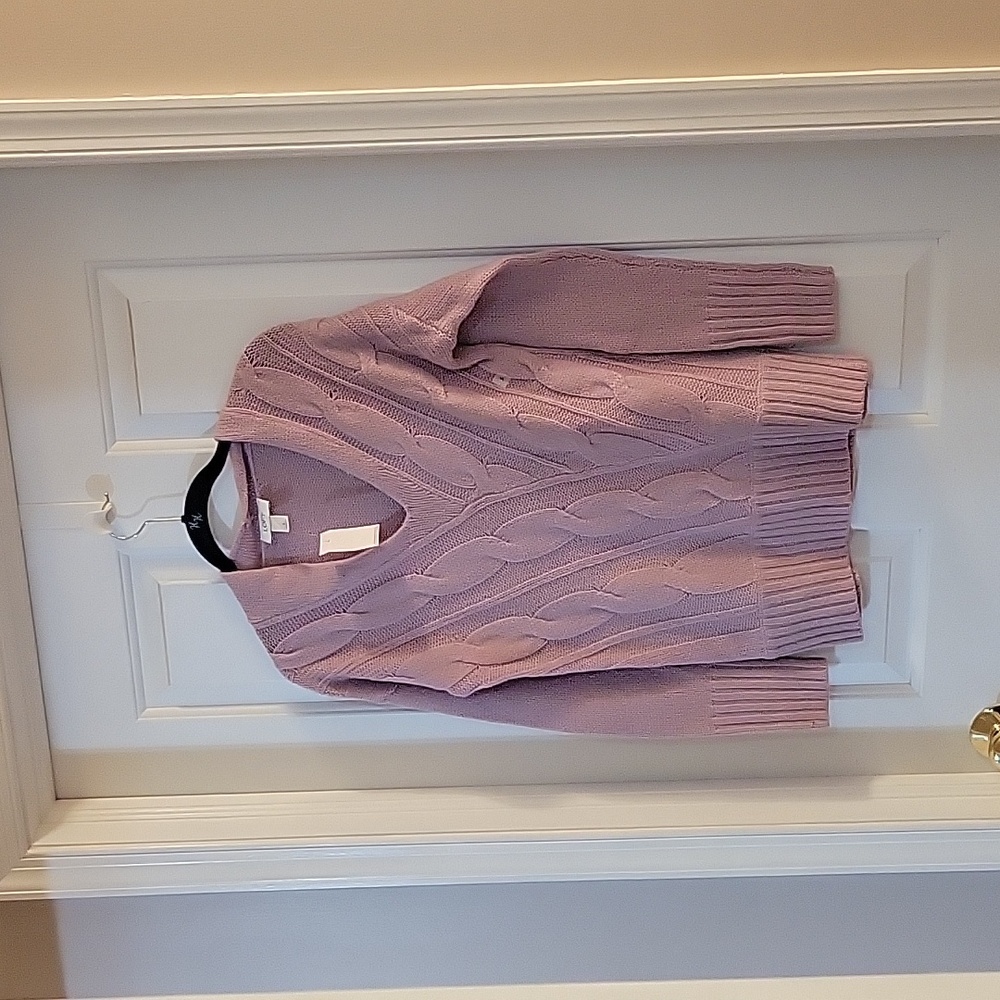 Loft pink cable vneck sweater small